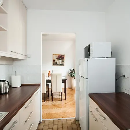Sensitive Apartment 贝尔格莱德 外观 照片